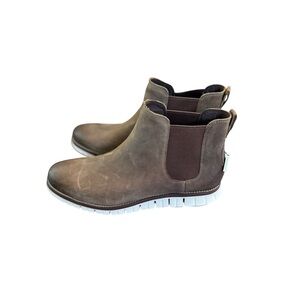 Cole Haan Zerogravity Brown Nubuck Chukka Boots with White Sole